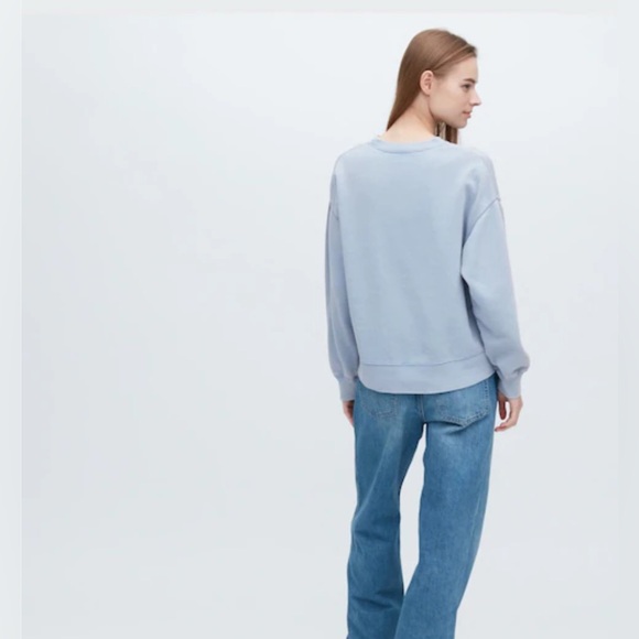 Uniqlo Light Blue Crewneck Sweatshirt! - Picture 4 of 4